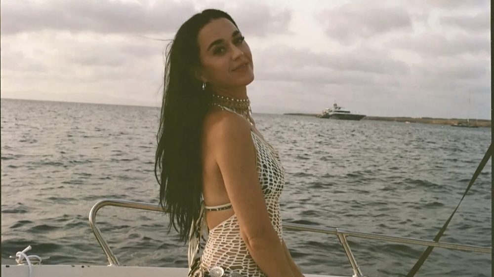 Katy Perry Lifetimes Tour 2025: Full Setlist from Opening Night in Mexico City