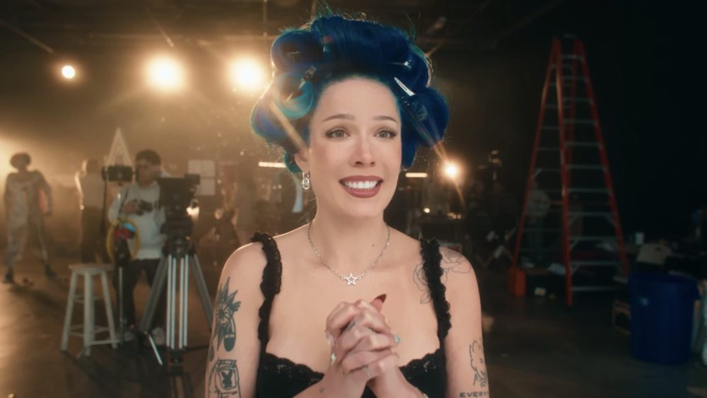 Halsey Returns to the Stage With For My Last Trick Tour: See What She Performed
