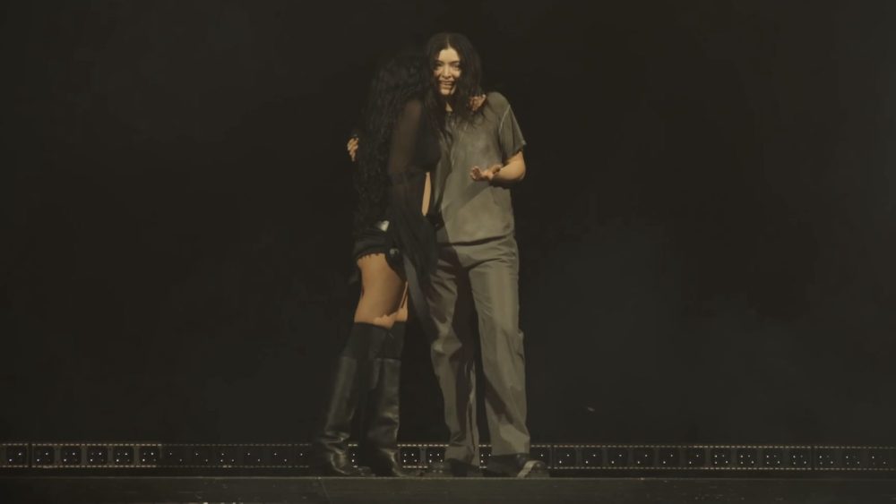 Lorde Reveals How Charli XCX’s ‘BRAT’ Inspired Her New Album ‘Virgin’