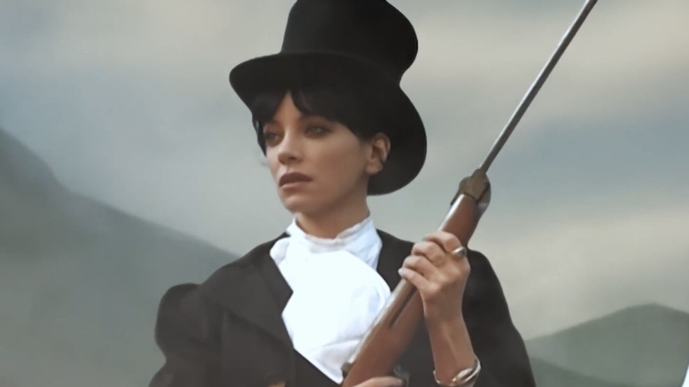 Who Is “Madeline”? The Woman at the Heart of Lily Allen’s ‘West End Girl’