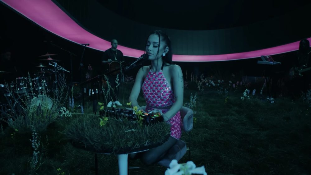 Ariana Grande Releases Positions (Vevo Official Live Performances) EP for 5th Anniversary