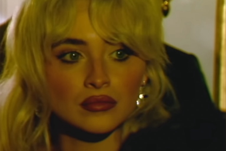 Sabrina Carpenter Gifts Fans Bonus Single “Such a Funny Way” for Christmas