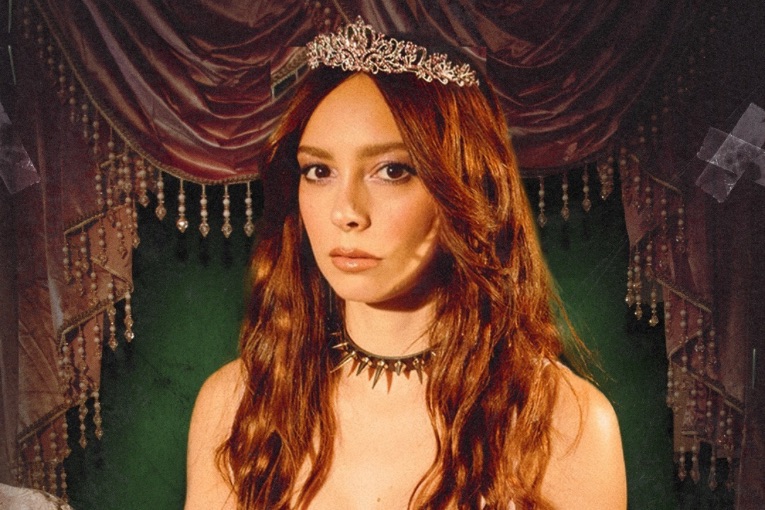 LØLØ Announces Sophomore Album and Drops New Song “007”