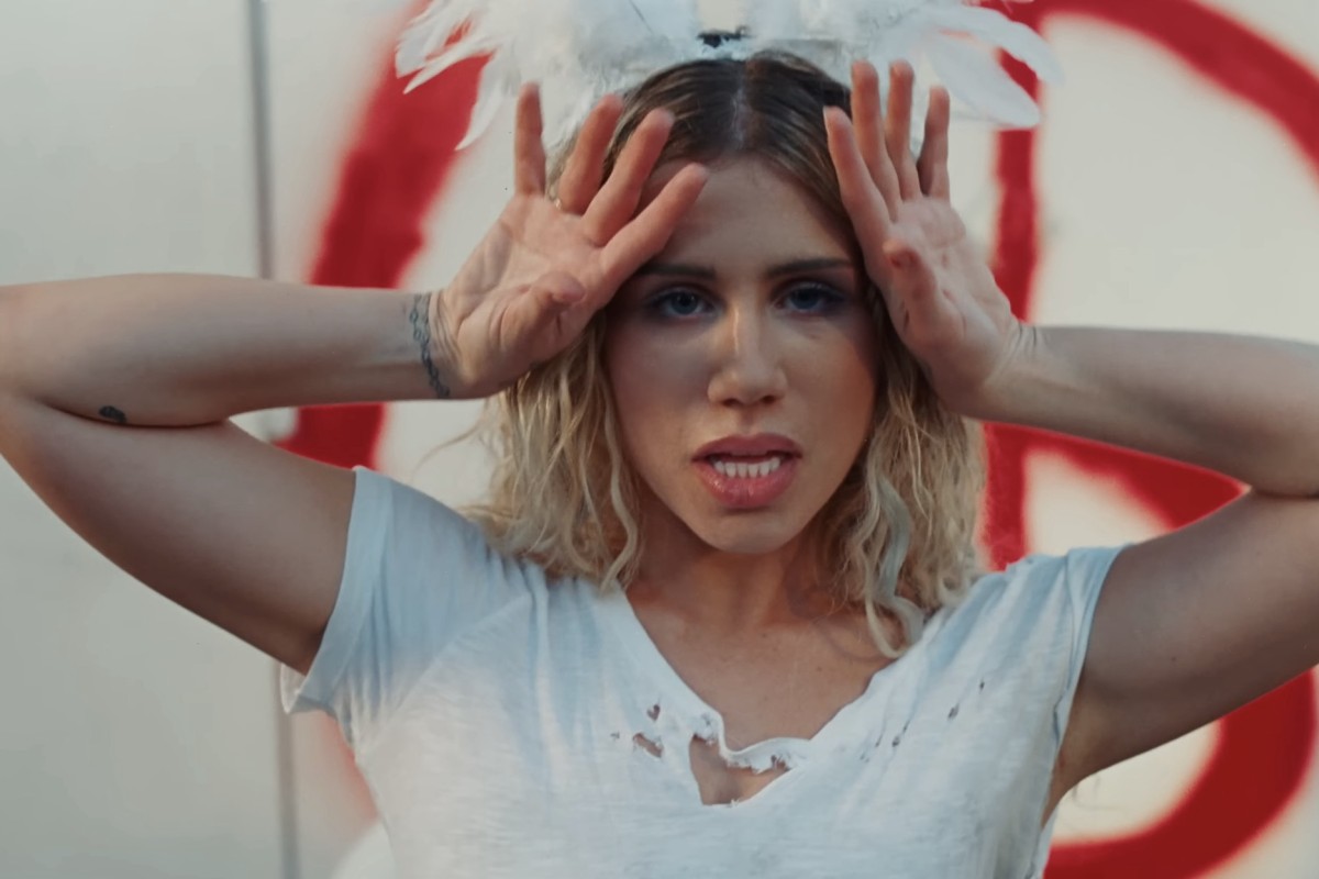 Slayyyter Reveals WOR$T GIRL WORLD TOUR Dates