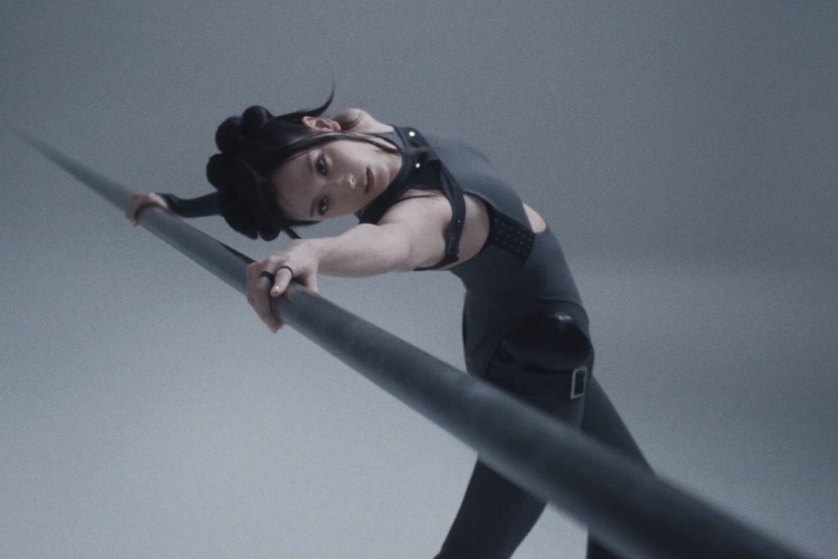 Jisoo Says She “Hates” April Fools’ Day in Fan Message