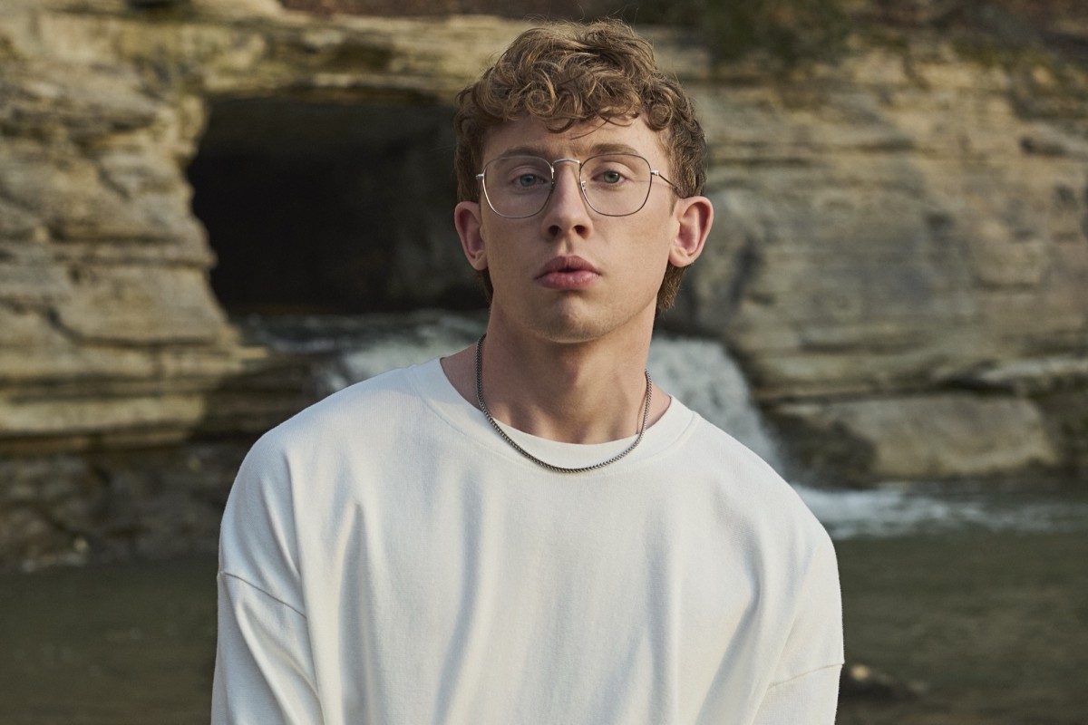 Ethan Burdick Continues His Breakout Year With New Single “Hold You”