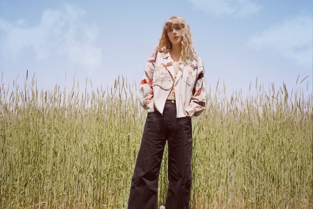 Taylor Swift’s “I Knew It, I Knew You” Holds UK No. 1 and Sets 2026 Record
