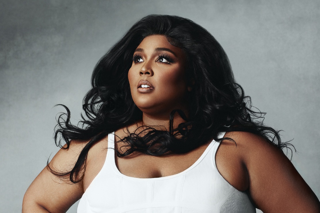 Lizzo Reacts as “About Damn Time” Hits 1 Billion Streams