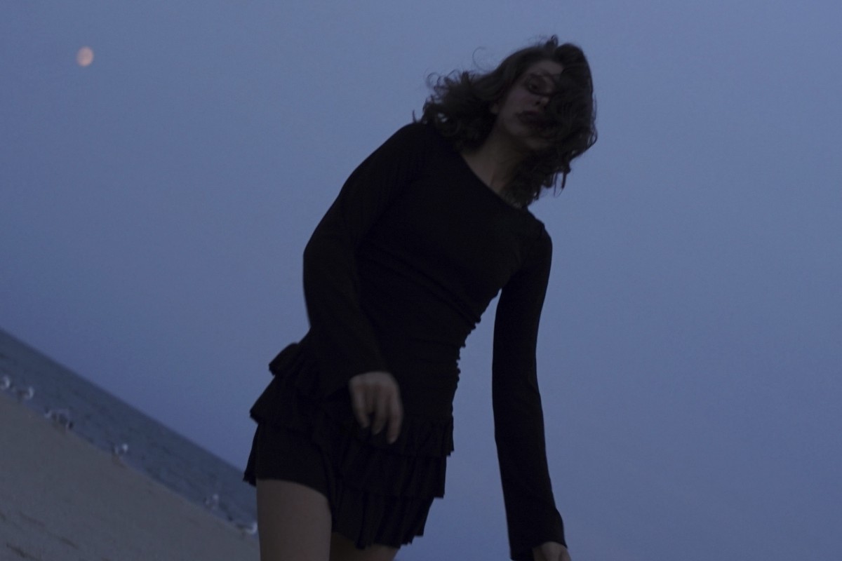 Sarah Smith Releases New Single “Point of No Return”
