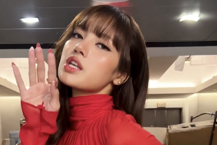 LISA on The Tonight Show: Start Time, Channel and How to Watch
