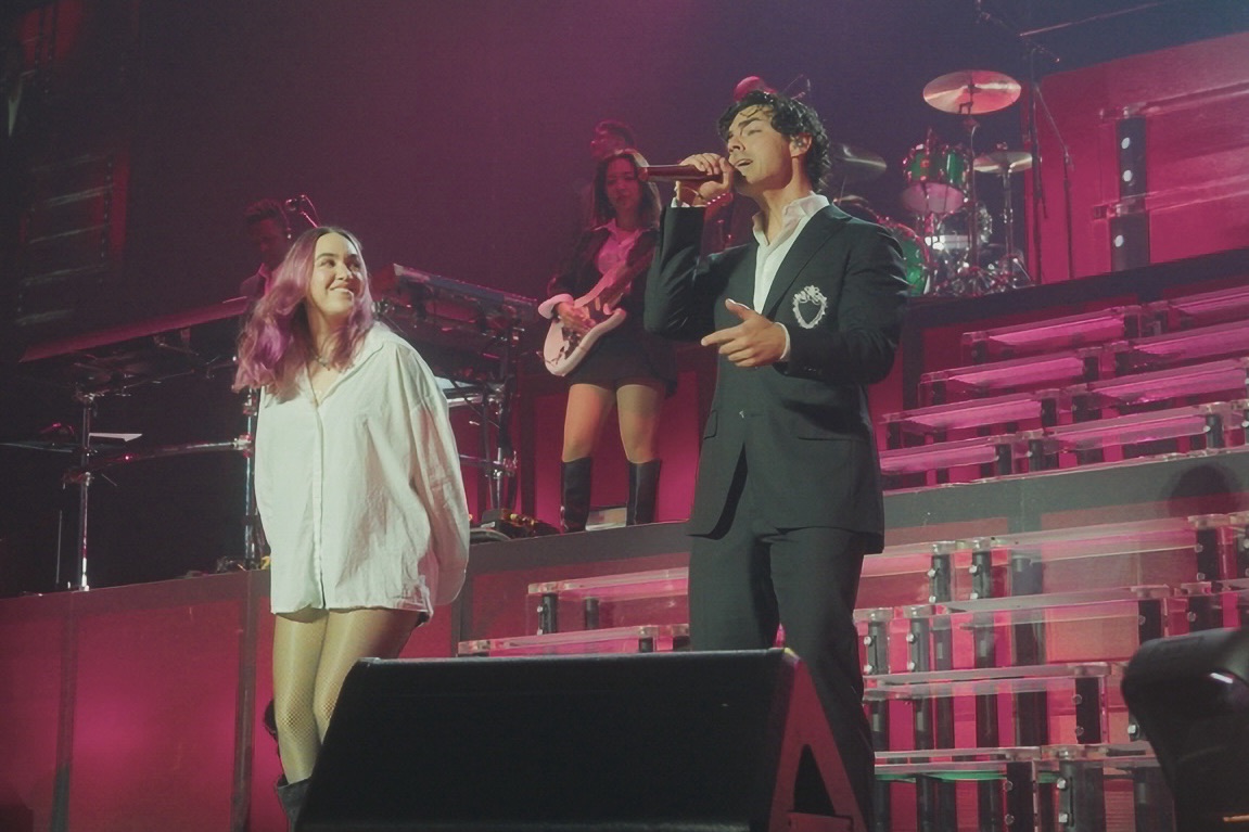 Ela Taubert Reunites With Jonas Brothers in Miami