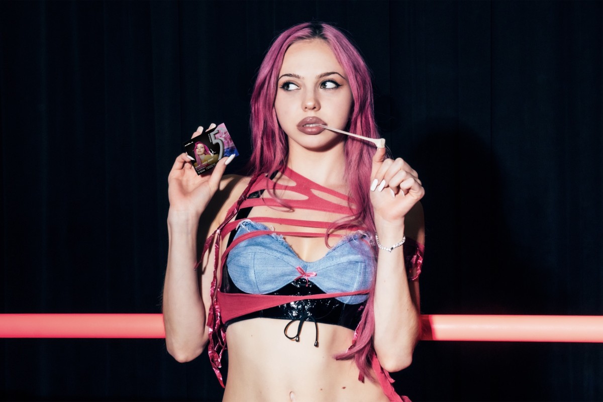 ADÉLA Turns Chewed Gum Into Wearable Art With 5 Gum